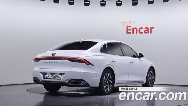 Hyundai Grandeur из Кореи Encar