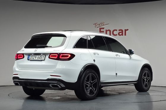 Mercedes-Benz GLC-Class GLC300 4MATIC — пробег 81 124 км — фото 2 из 5