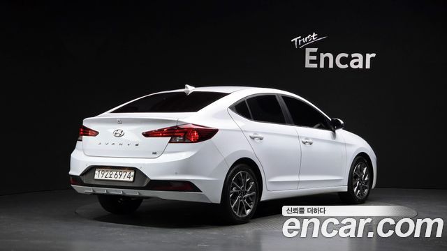 Hyundai AVANTE из Кореи Encar