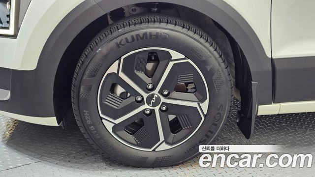 Kia Niro Best Selection — пробег 14 081 км — фото 5 из 5