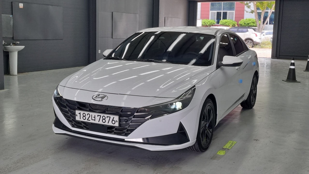 Hyundai AVANTE из Кореи Encar