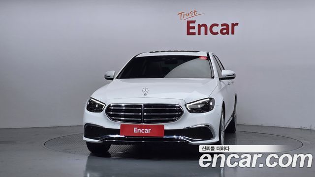 Mercedes-Benz E-Class из Кореи Encar