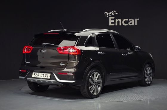 Kia Niro Noblesse — пробег 153 136 км — фото 2 из 5