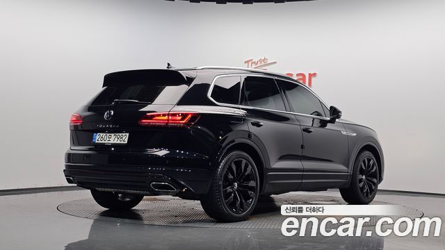 Volkswagen Touareg из Кореи Encar
