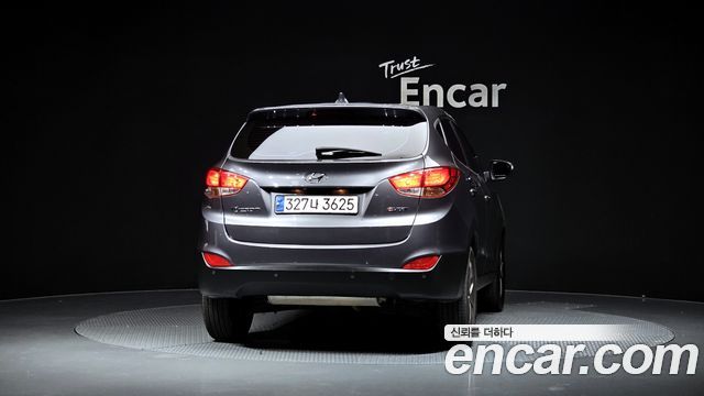 Hyundai Tucson Diesel(e-VGT) 2WD Smart special — пробег 120 870 км — фото 4 из 5