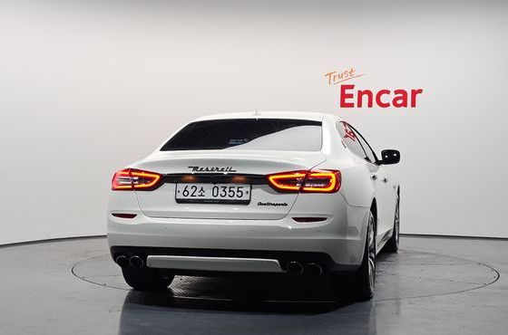 Maserati Quattroporte 3.0 Diesel — пробег 89 955 км — фото 4 из 5