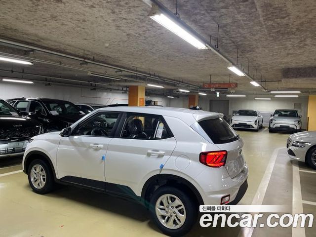 Hyundai Venue 1,6 Premium — пробег 1 км — фото 5 из 5