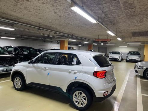 Hyundai Venue 1,6 Premium — пробег 1 км — фото 5 из 5