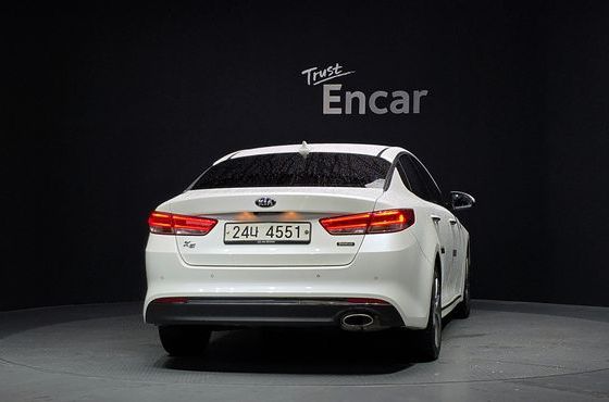 Kia K5 2.0 MX Signature — пробег 174 402 км — фото 4 из 5