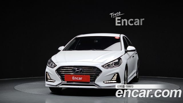 Hyundai Sonata 2.0 Smart — пробег 180 379 км — фото 3 из 5