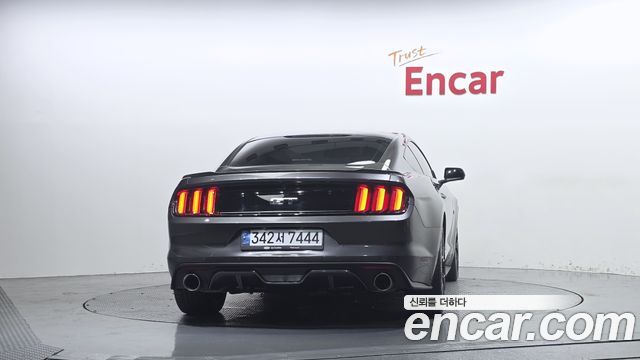 Ford Mustang GT Coupe — пробег 115 465 км — фото 4 из 5