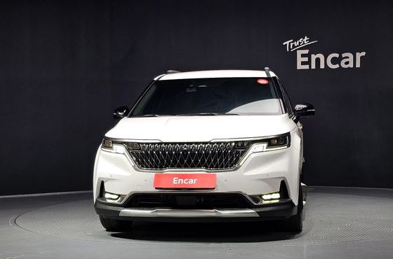 Kia Carnival Diesel 9-Seater Signature — пробег 70 711 км — фото 3 из 5