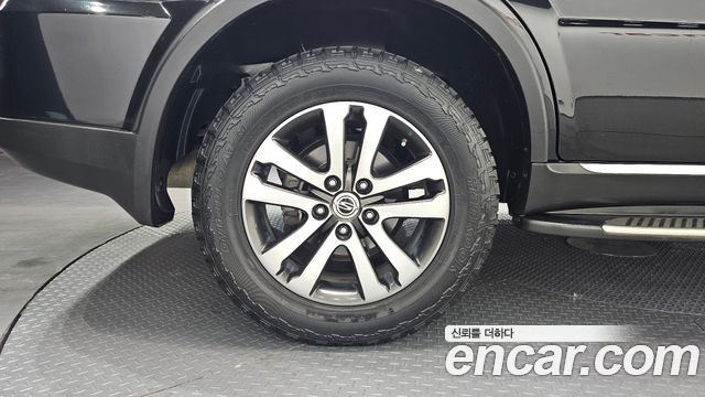 Ssangyong Rexton из Кореи Encar