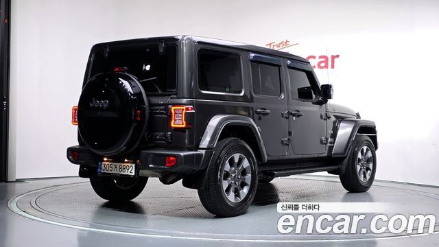 Jeep Wrangler 2.0 Overland Power Top 4Door — пробег 72 567 км — фото 2 из 5