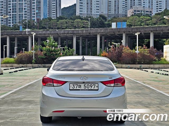 Hyundai AVANTE M16 GDI Avenue — пробег 72 929 км — фото 4 из 5