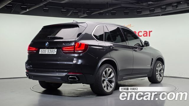 BMW X5 xDrive 30d — пробег 245 105 км — фото 2 из 5