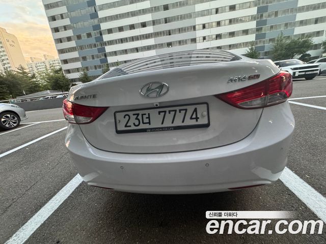 Hyundai AVANTE M16 GDI Deluxe — пробег 31 564 км — фото 5 из 5