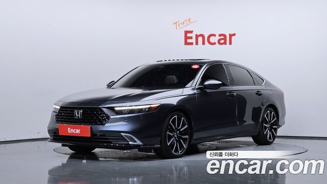 Honda Accord 2.0 Hybrid Touring — пробег 22 438 км — фото 1 из 5
