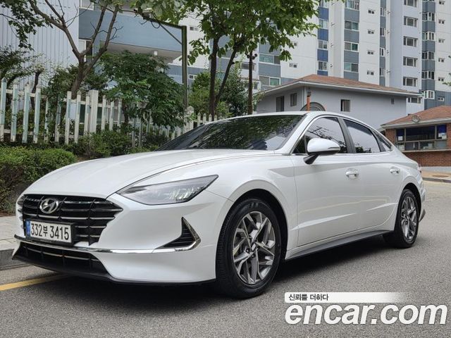 Hyundai Sonata 2.0 LPG Premium — пробег 15 951 км — фото 1 из 5