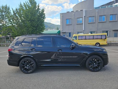 BMW X7 xDrive 40i M Sport 6STR — пробег 40 000 км — фото 4 из 5