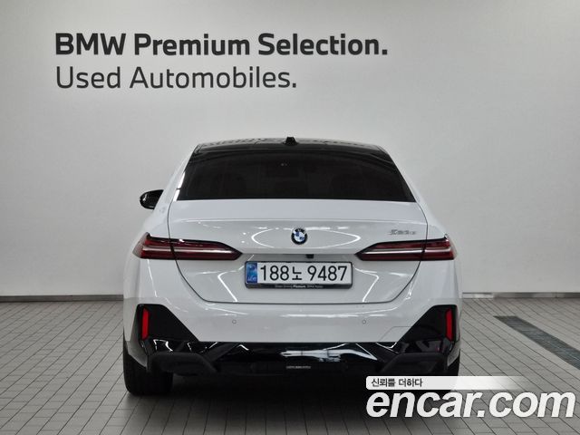 BMW 5-Series 523d M Sport — пробег 10 620 км — фото 4 из 5