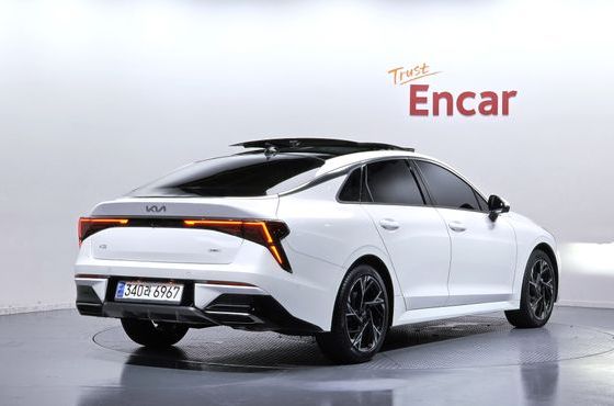 Kia K5 Signature — пробег 21 697 км — фото 2 из 5