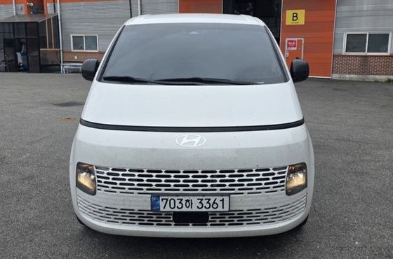 Hyundai Staria Tourer 11-Seater Smart — пробег 40 787 км — фото 1 из 5