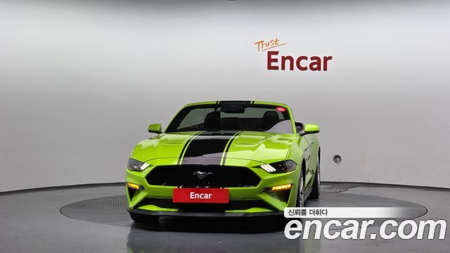 Ford Mustang GT Convertible — пробег 57 963 км — фото 3 из 5