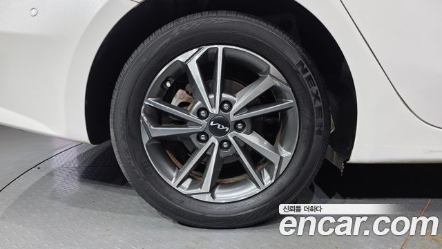 Kia K3 из Кореи Encar