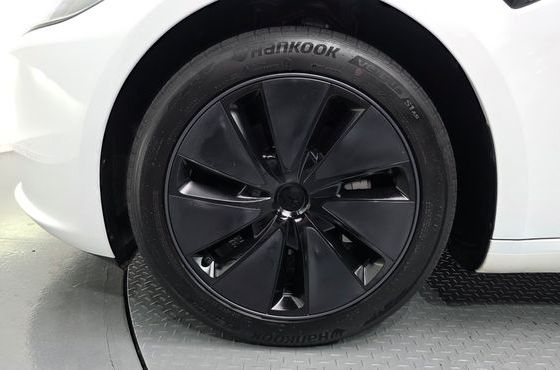 Tesla Model 3 Long Range AWD — пробег 70 955 км — фото 5 из 5