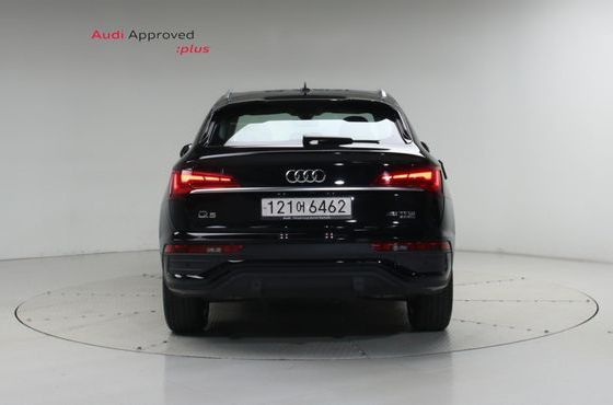 Audi Q5 45 TFSI Quattro Sportback — пробег 15 593 км — фото 4 из 5