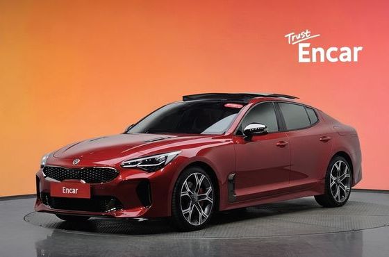 Kia Stinger 2.0 Turbo 2WD Platinum — пробег 79 160 км — фото 1 из 5