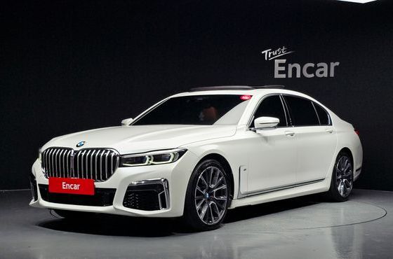 BMW 7-Series 740Li xDrive M Sport Package — пробег 48 517 км — фото 1 из 5