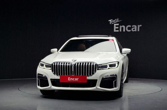 BMW 7-Series 740Li xDrive M Sport Package — пробег 48 517 км — фото 3 из 5