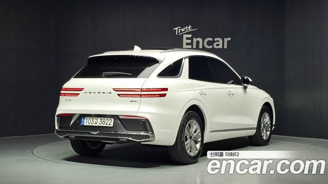 Genesis GV70 из Кореи Encar