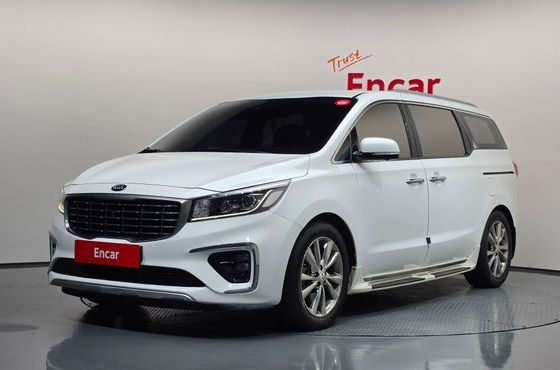 Kia Carnival 9-Seater Noblesse Special — пробег 199 145 км — фото 1 из 5