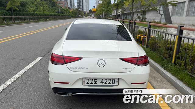 Mercedes-Benz CLS-Class CLS400d 4MATIC AMG Line — пробег 96 999 км — фото 4 из 5
