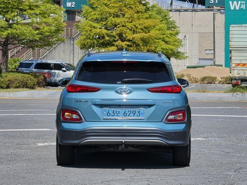 Hyundai Kona Premium — пробег 174 101 км — фото 2 из 5