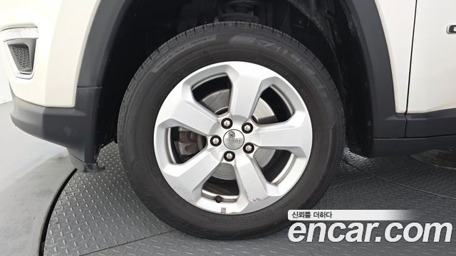 Jeep Compass из Кореи Encar