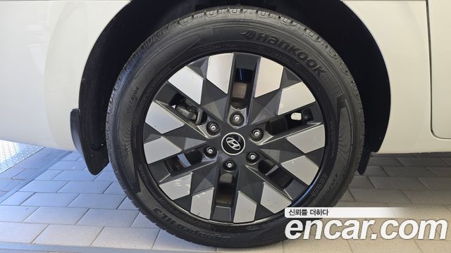Hyundai Staria из Кореи Encar