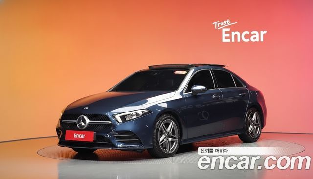 Mercedes-Benz A-Class A250 4MATIC Sedan — пробег 71 255 км — фото 1 из 5