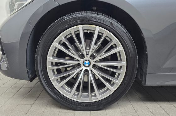 BMW 3-Series 320d xDrive Luxury — пробег 62 351 км — фото 5 из 5