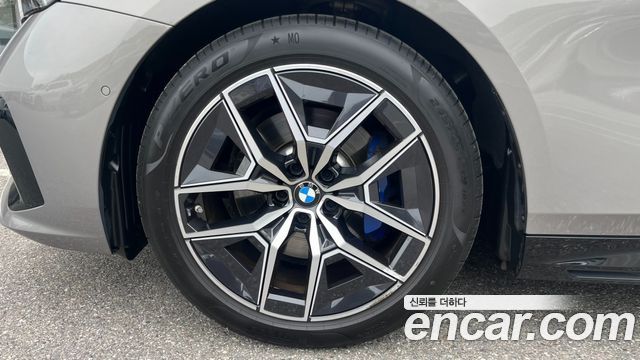 BMW 5-Series 520i M Sport — пробег 15 621 км — фото 5 из 5