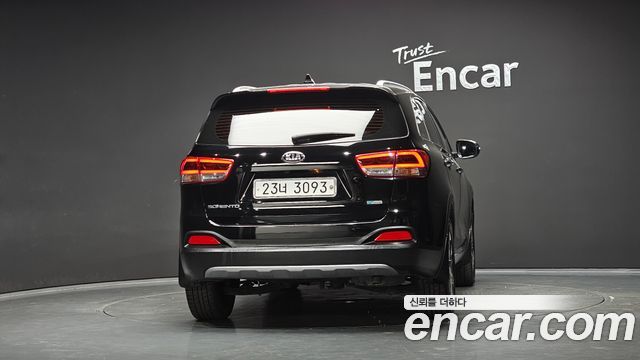 Kia Sorento Diesel 2.0 2WD Noblesse — пробег 110 188 км — фото 4 из 5