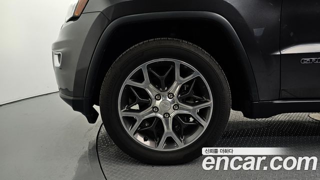 Jeep Cherokee из Кореи Encar