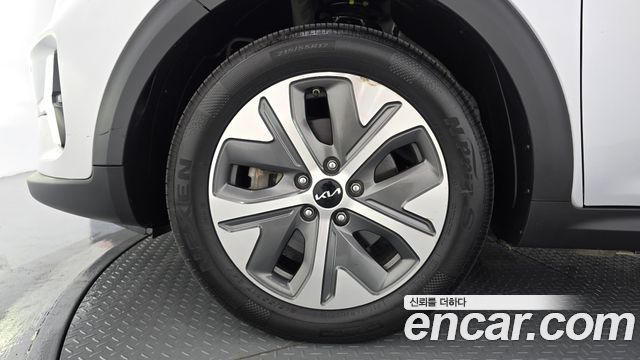Kia Niro Air — пробег 139 844 км — фото 5 из 5