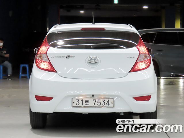 Hyundai Accent из Кореи Encar