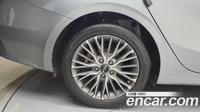 Kia K3 из Кореи Encar