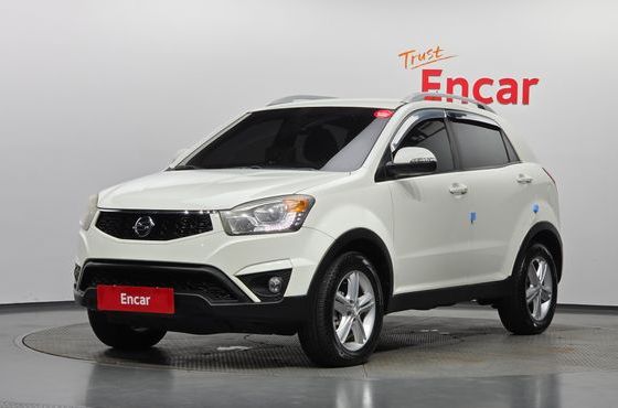 Ssangyong KORANDO 2.0 CVT 2WD Deluxe — пробег 161 768 км — фото 1 из 5