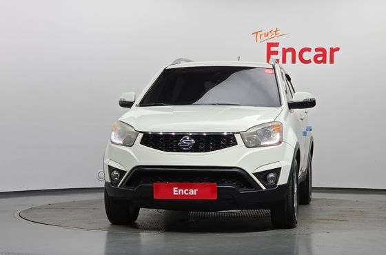 Ssangyong KORANDO 2.0 CVT 2WD Deluxe — пробег 161 768 км — фото 3 из 5